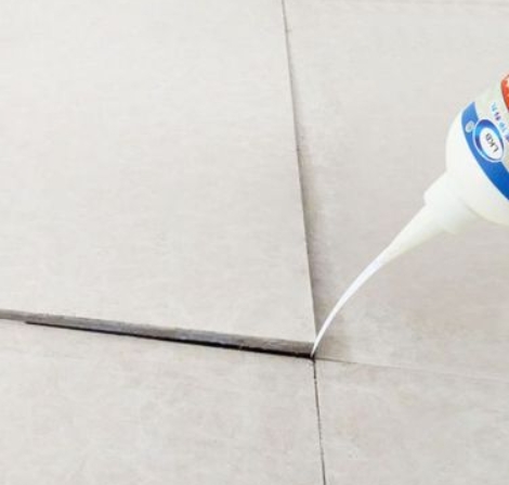 凌云瓷砖空鼓维修公司分享卫生间瓷砖脱落的原因可能有以下几点